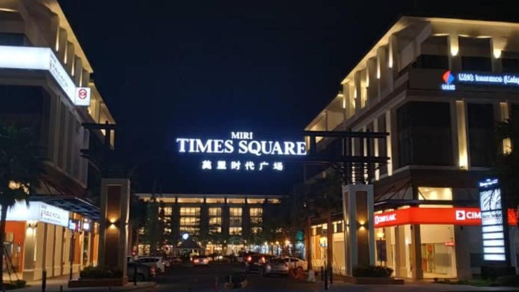 Pintarman Suites @ Miri Times Square Bagian luar foto